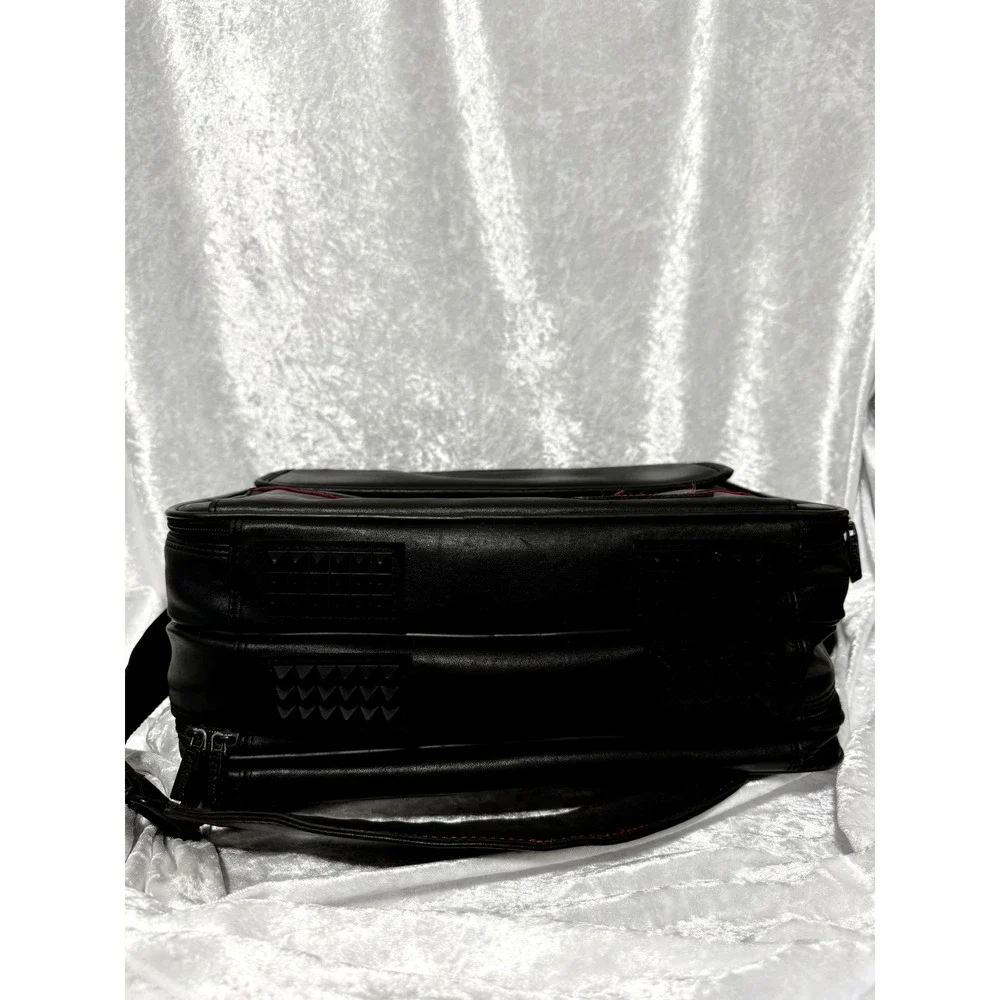 Targus‎ Black Leather Laptop Messenger Bag Red Stitching Tech Case Carry Strap